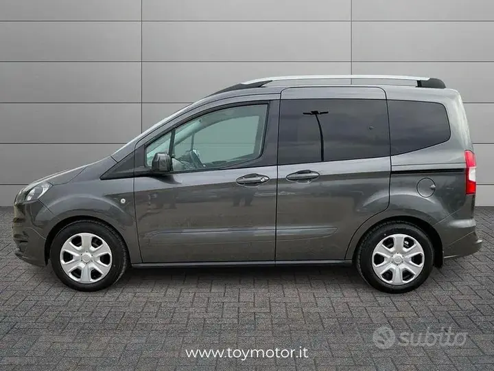 Ford Tourneo Courier 2017 photo 3