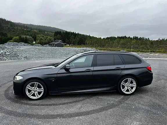 BMW 530D 2013 photo 2