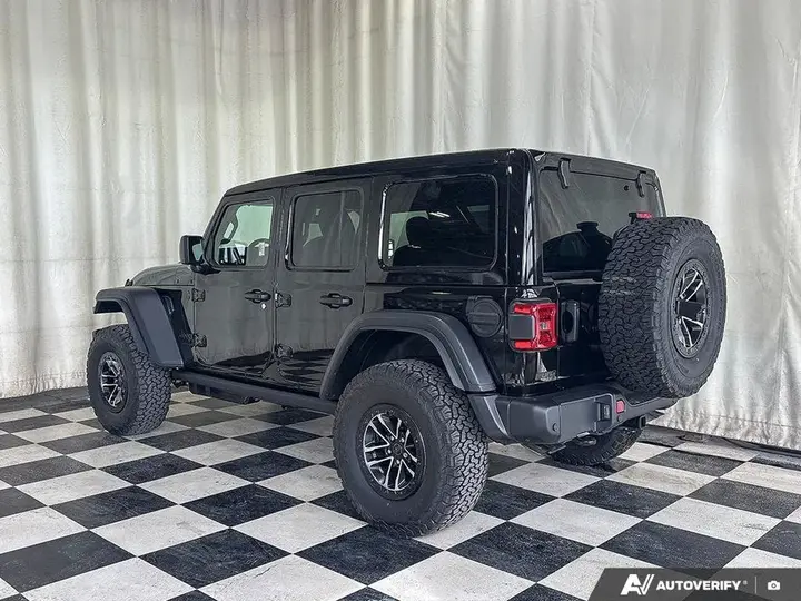 Jeep Wrangler 2026 photo 5