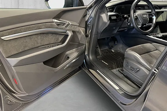 Audi E-Tron 2020 photo 5