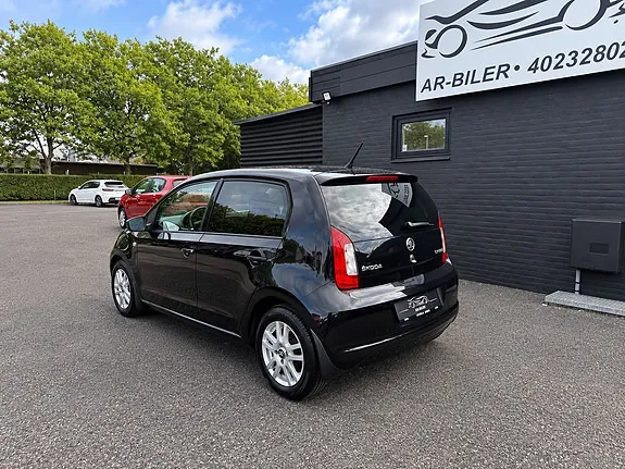 Skoda Citigo 2013 photo 4