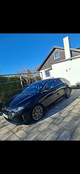 Kia Proceed