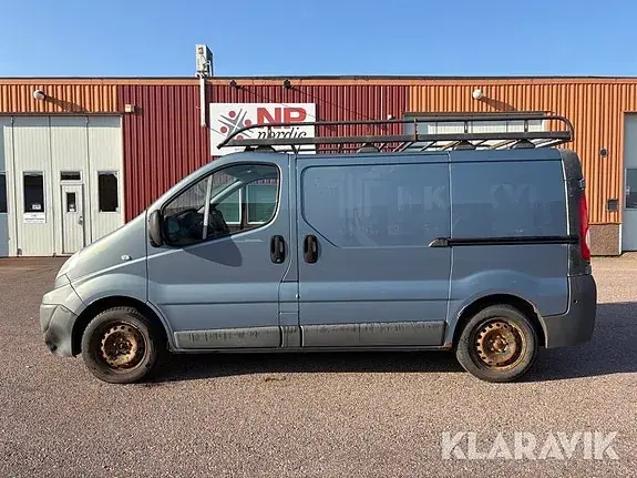 Renault Trafic 2012 photo 2
