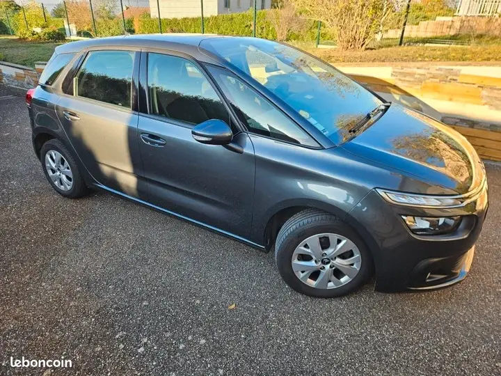 Citroen C4 Picasso 2017 photo 3
