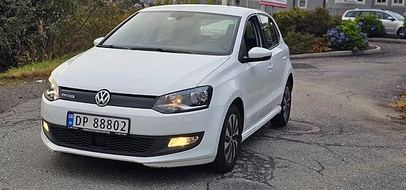 Volkswagen Polo 2016 photo 2