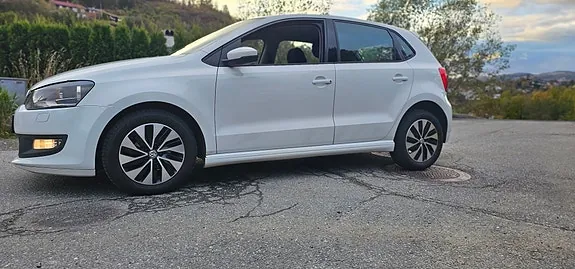 Volkswagen Polo 2016 photo 3