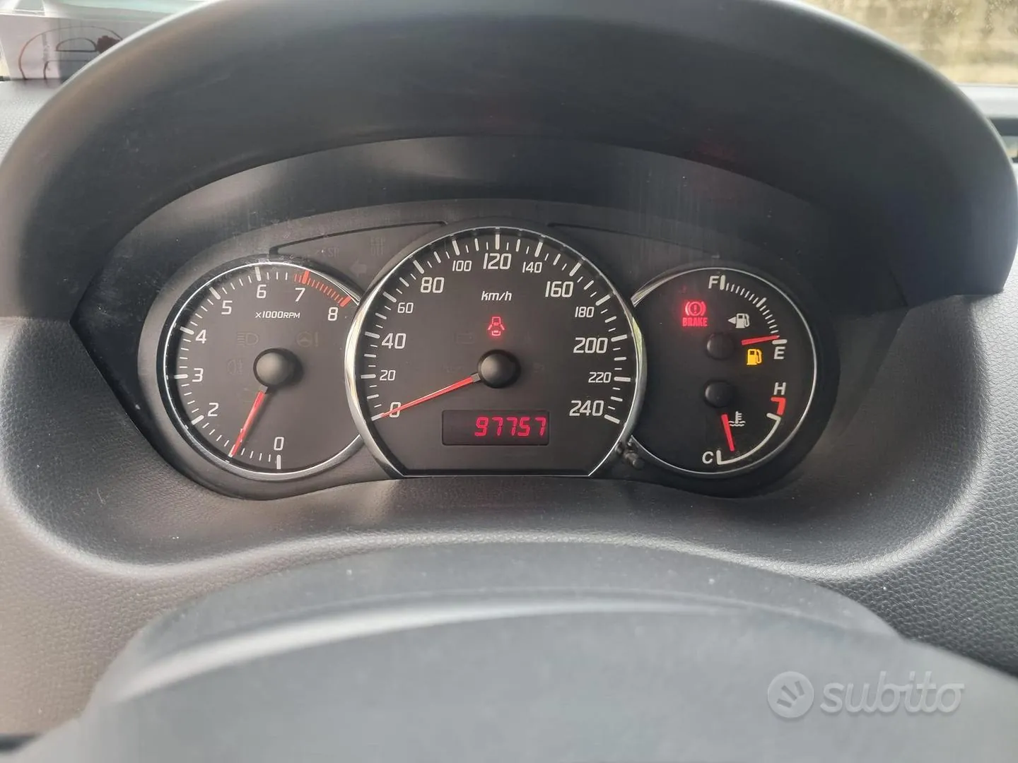 Suzuki Swift Sport 2008 photo 2