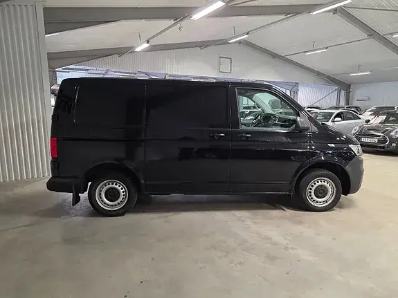 Volkswagen Transporter 2021 photo 3