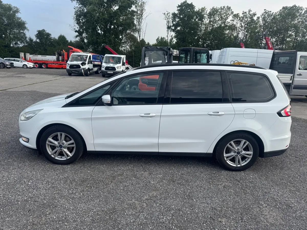 Ford Galaxy 2017 photo 2