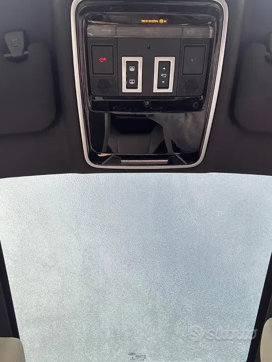Land Rover Range Rover Velar 2020 photo 4