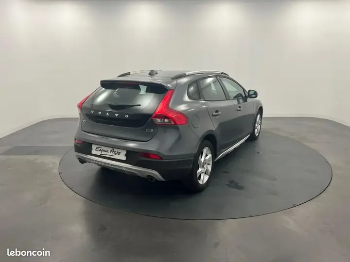 Volvo V40 Cross Country 2014 photo 5