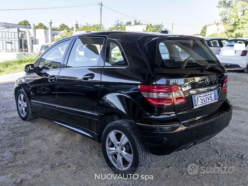 Mercedes-Benz Classe B B 180 2009 photo 2