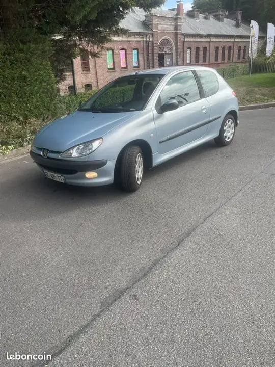 Peugeot 206