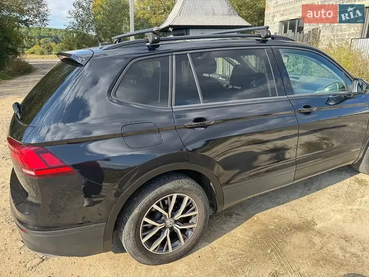 Volkswagen Tiguan 2021 photo 5