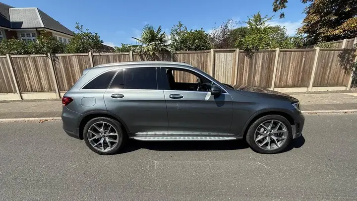 Mercedes-Benz Glc 2020 photo 2