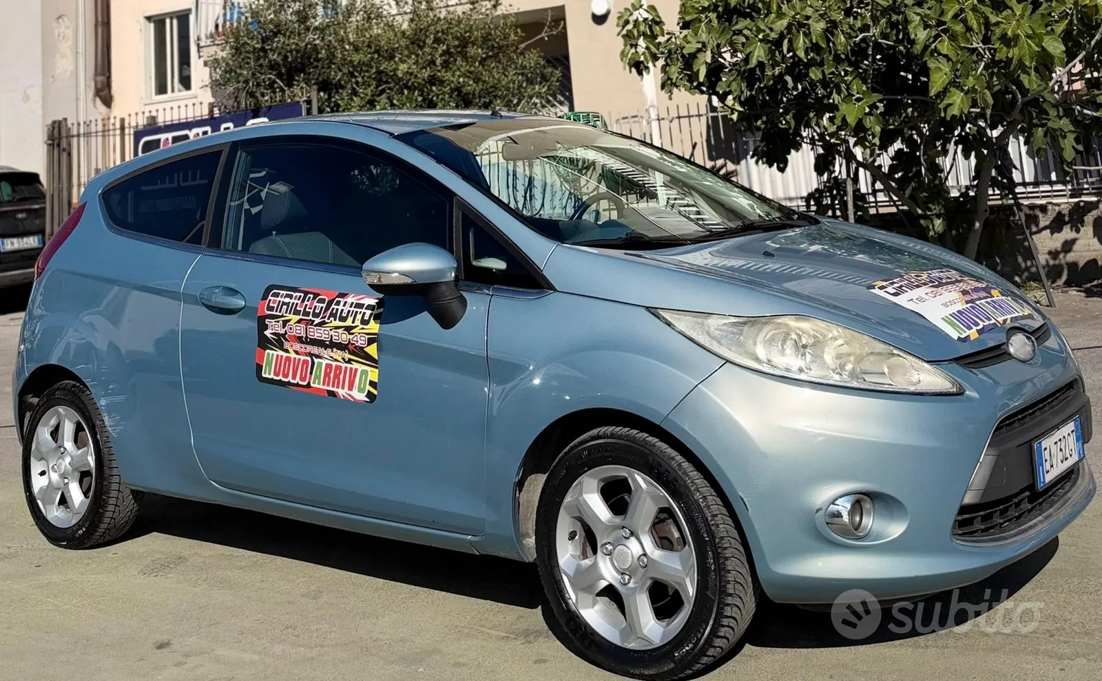 Ford Fiesta 2010 photo 2