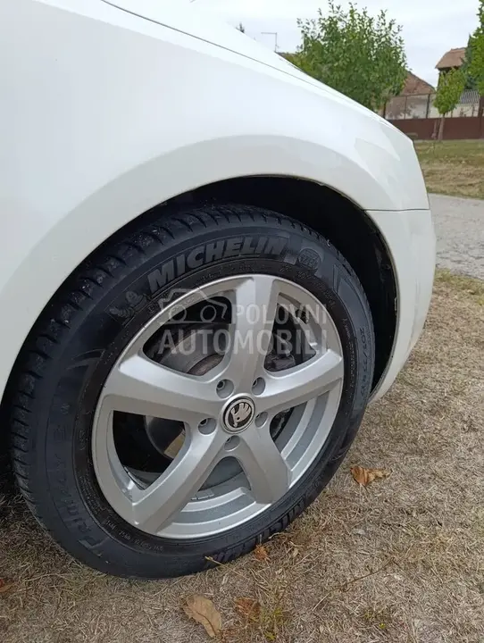 Skoda Octavia 2014 photo 5