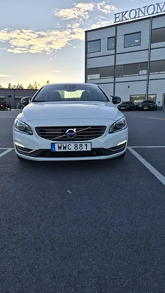 Volvo S60 2017 photo 3