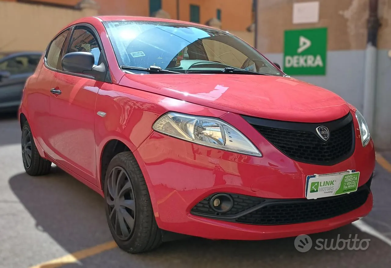 Lancia Ypsilon 2019 photo 2