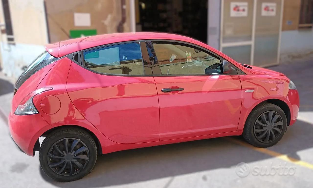 Lancia Ypsilon 2019 photo 4