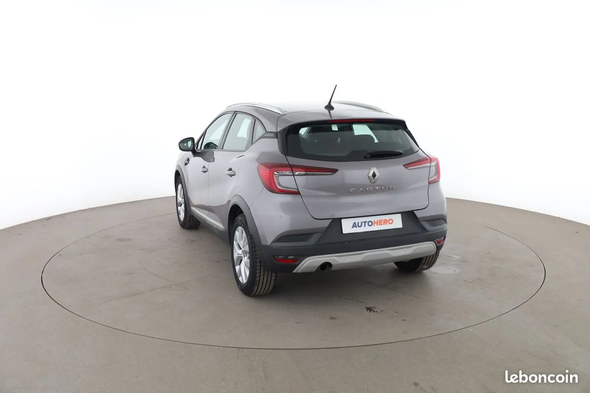 Renault Captur 2020 photo 2