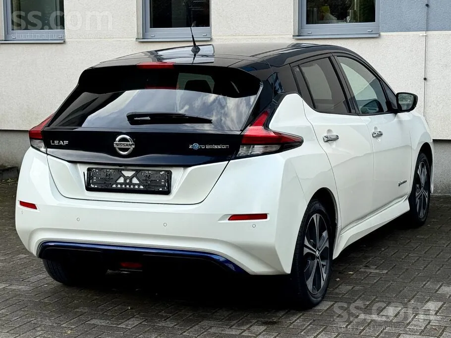 Nissan Leaf 2020 photo 4