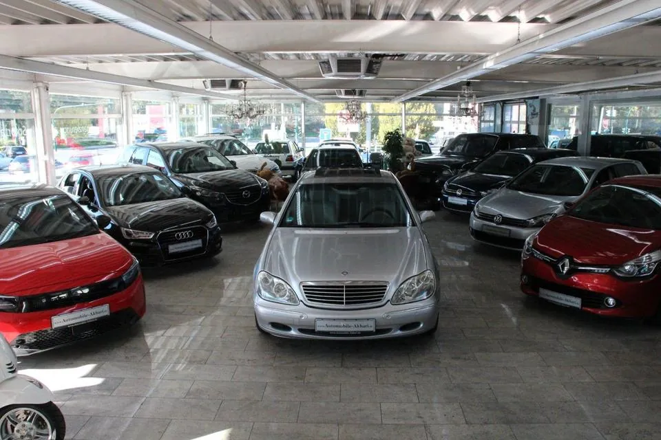 Mercedes-Benz S 320
