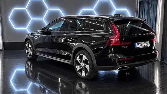 Volvo V60 Cross Country 2022 photo 5
