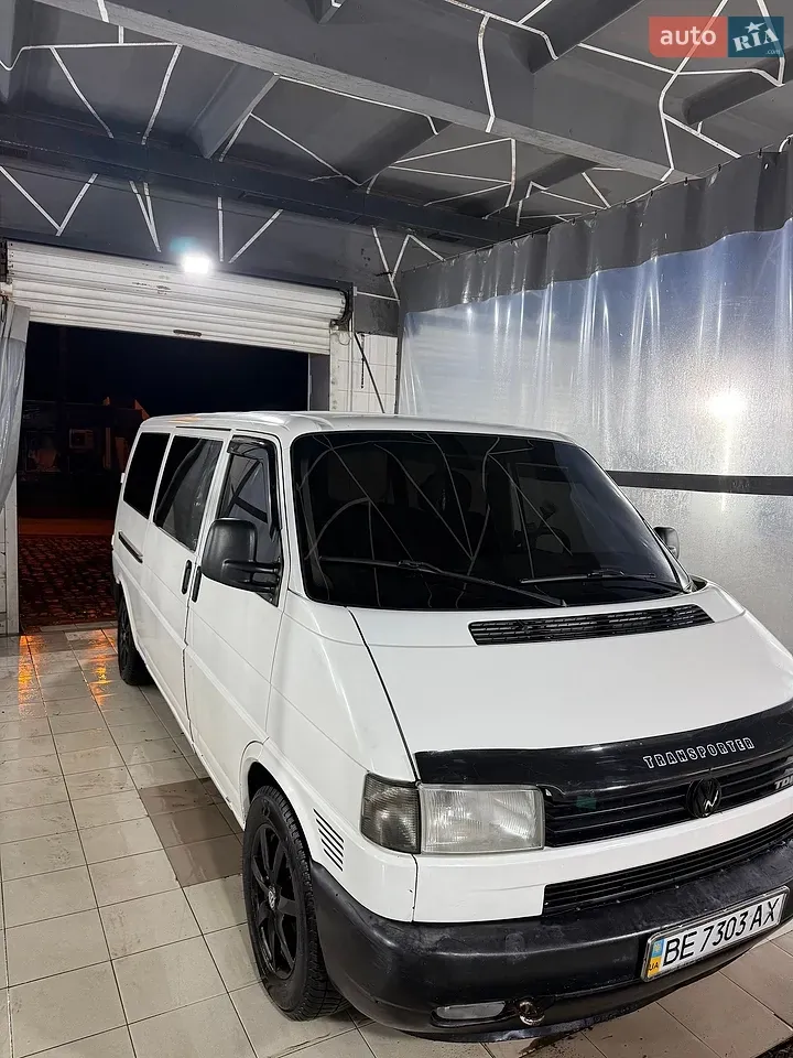Volkswagen Transporter 1997 photo 2