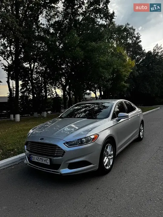 Ford Fusion 2015 photo 2