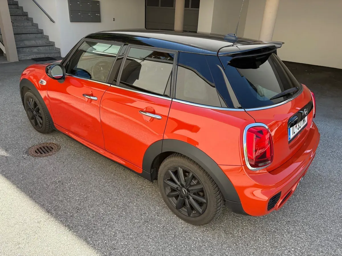 Mini Cooper 2020 photo 2