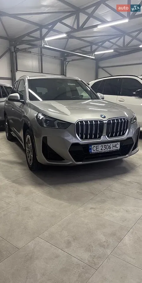 BMW X1 2024 photo 2