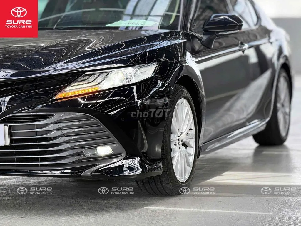 Toyota Camry 2021 photo 4