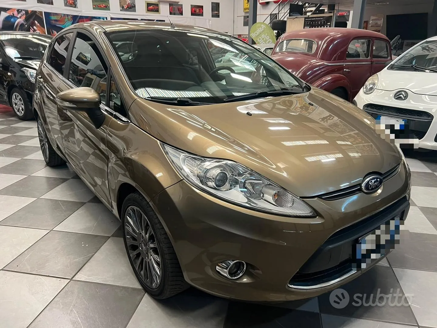 Ford Fiesta 2012 photo 2