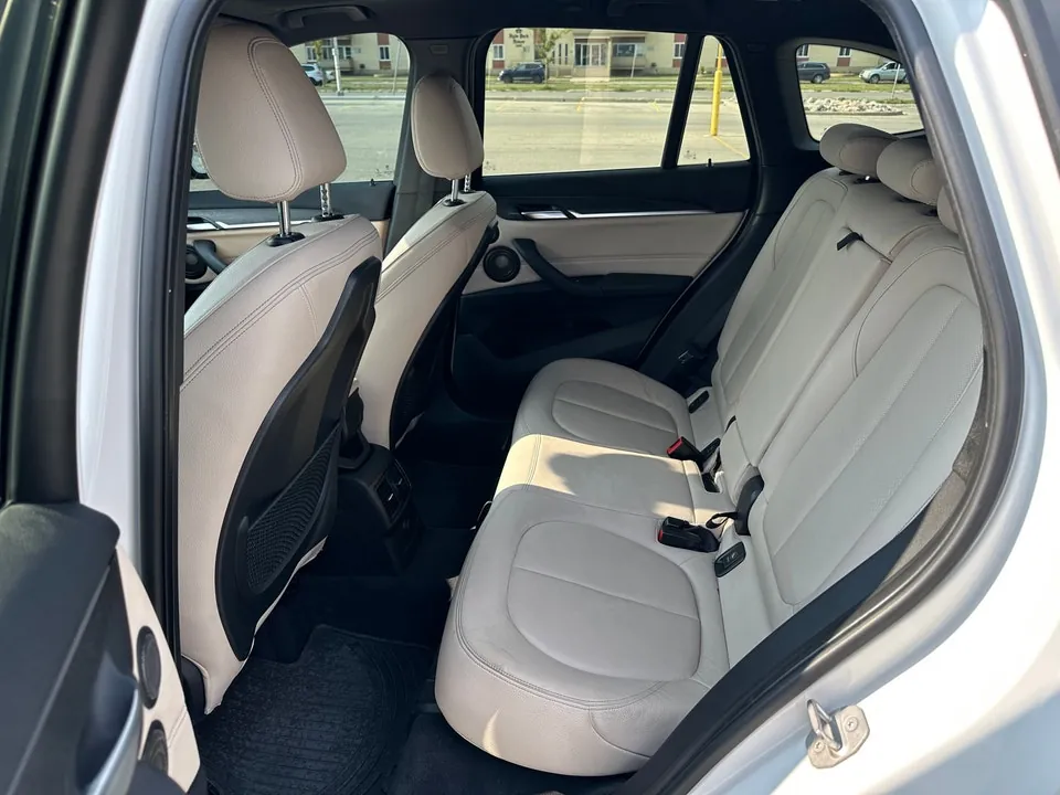 BMW X1 2016 photo 4