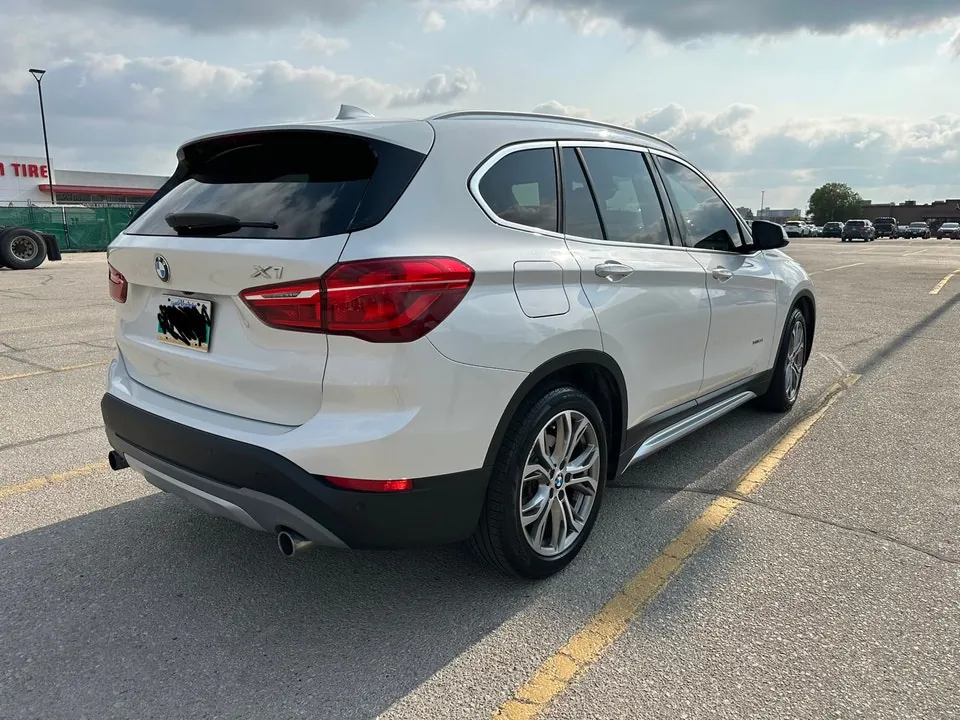 BMW X1 2016 photo 2
