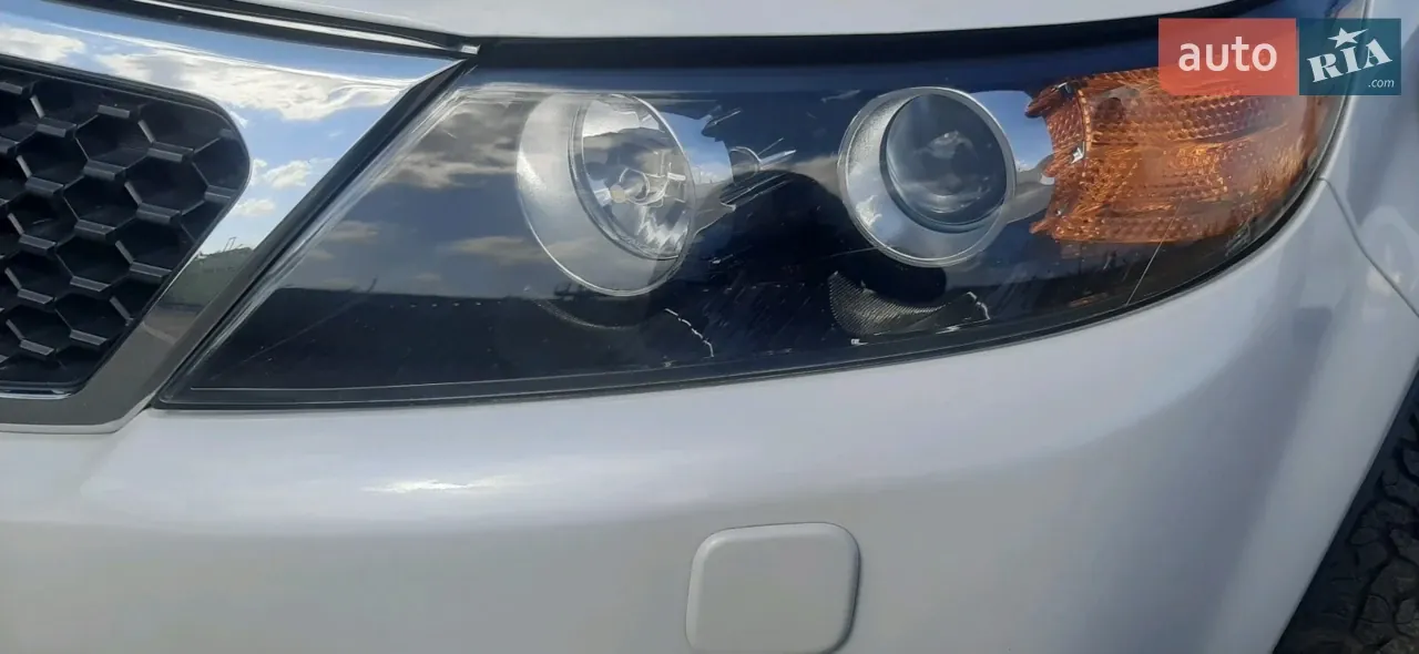 Kia Sorento 2011 photo 3