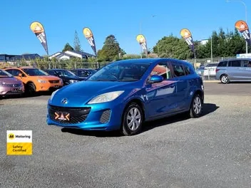Mazda Axela 2012 photo 4