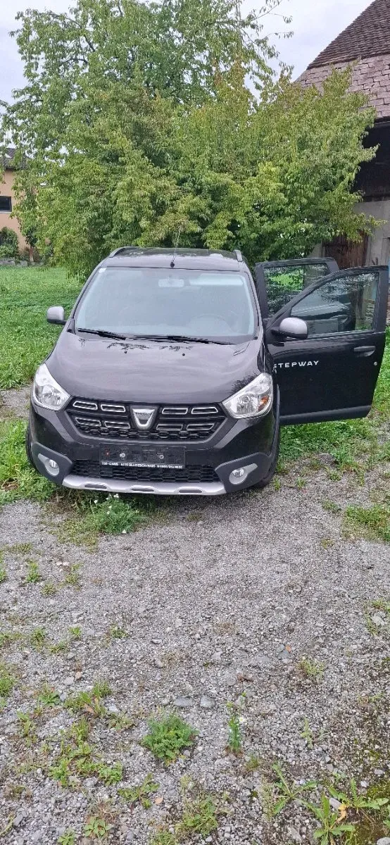 Dacia Lodgy 2017 photo 3