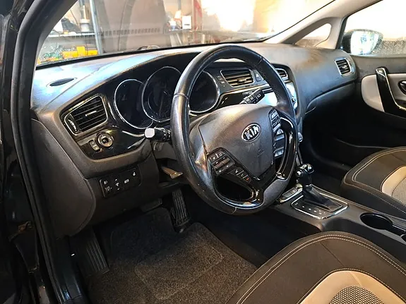 Kia Ceed 2015 photo 5