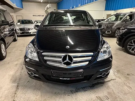 Mercedes-Benz B 180 D 2008 photo 2