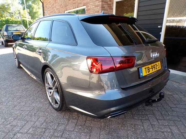 Audi A6 Avant 2018 photo 3