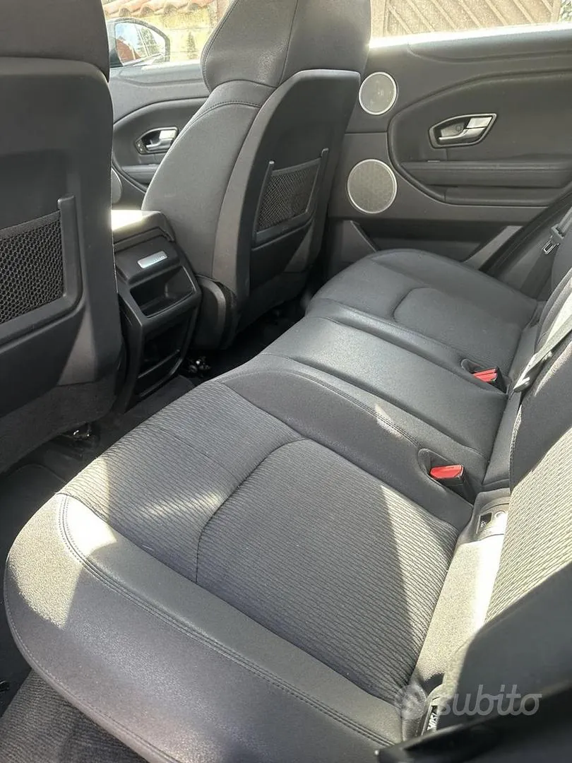 Land Rover Evoque 2017 photo 5