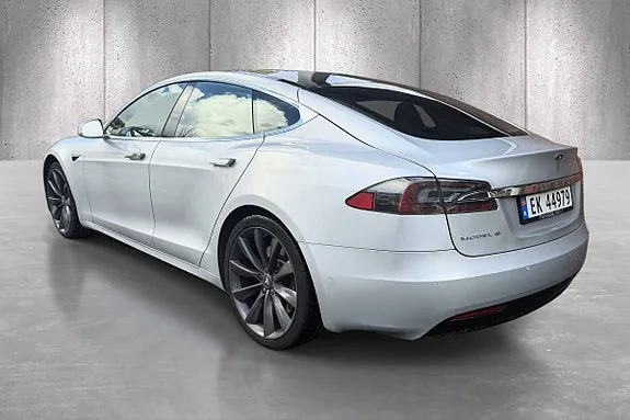 Tesla Model S 2018 photo 5