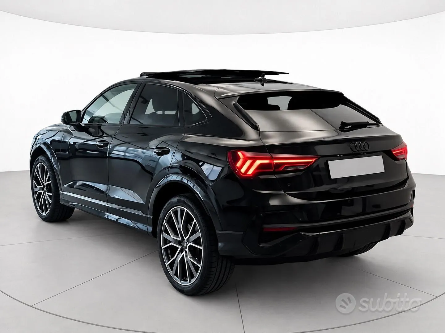 Audi Q3 2025 photo 3
