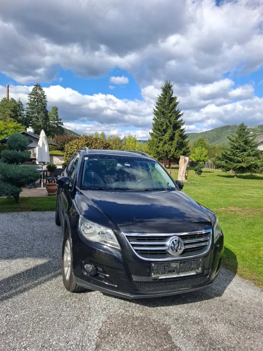 Volkswagen Tiguan 2010 photo 3