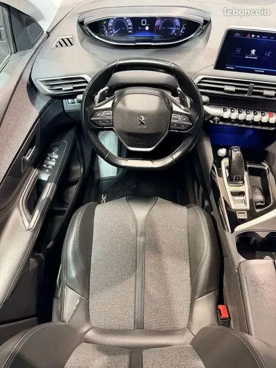 Peugeot 3008 2019 photo 4