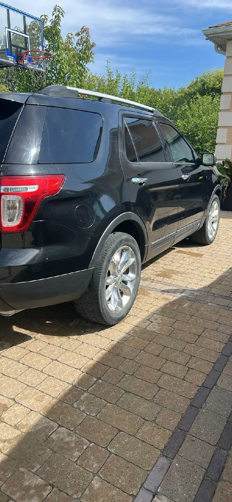 Ford Explorer 2013 photo 5