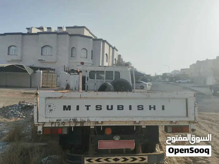Mitsubishi Fuso Canter 2015 photo 4