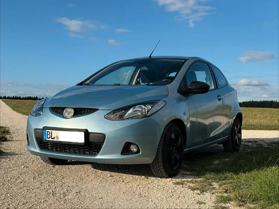 Mazda 2